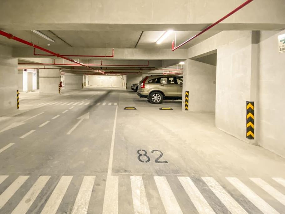 Designer - Downtown Miraflores W/parking! *