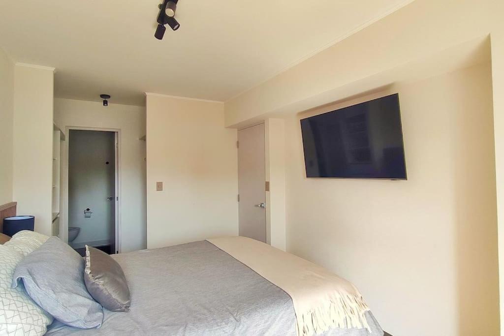 Designer - Downtown Miraflores W/parking!